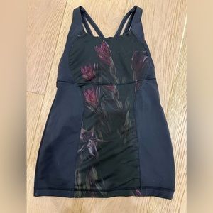 Lululemon Tank Top Size 6 Black with Floral Print